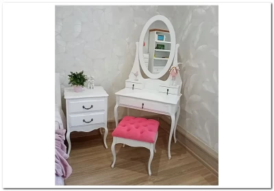 Туалетный столик Аделина из массива бука